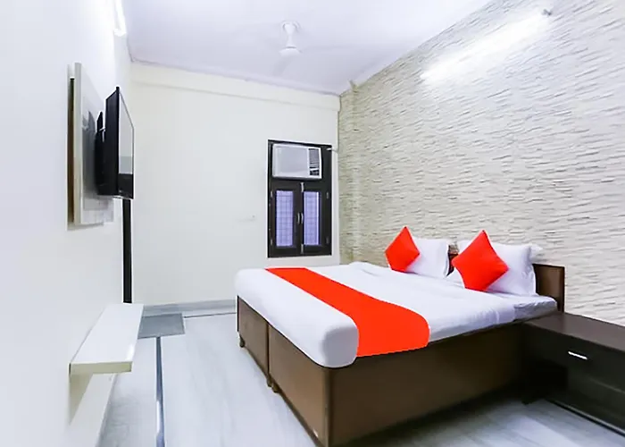 Hotel Green High - Near Akshardham Temple